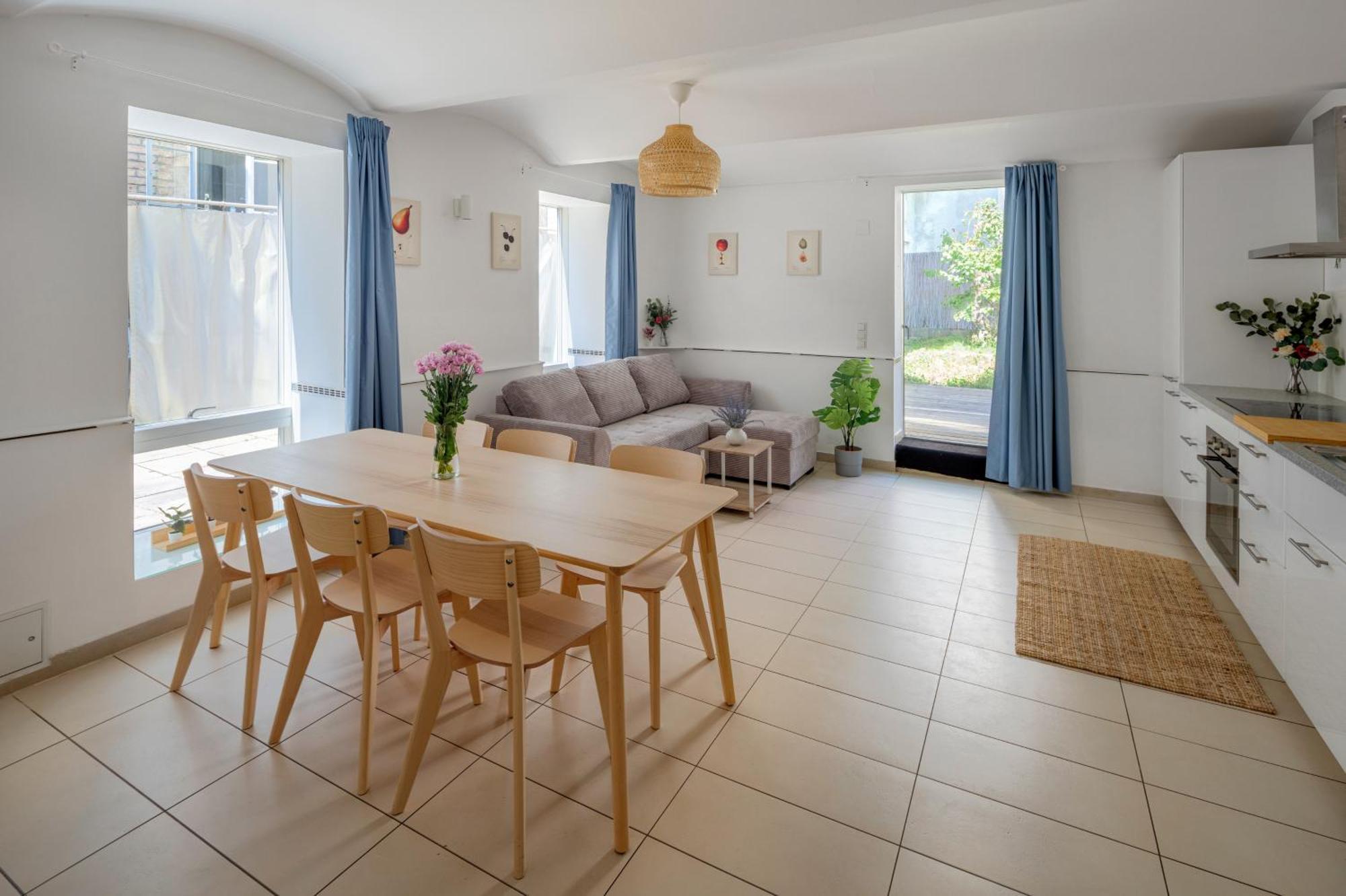 וינה Gemuetliches, Ruhiges Apartment - 90M2 Mit Garten Und Terrasse מראה חיצוני תמונה