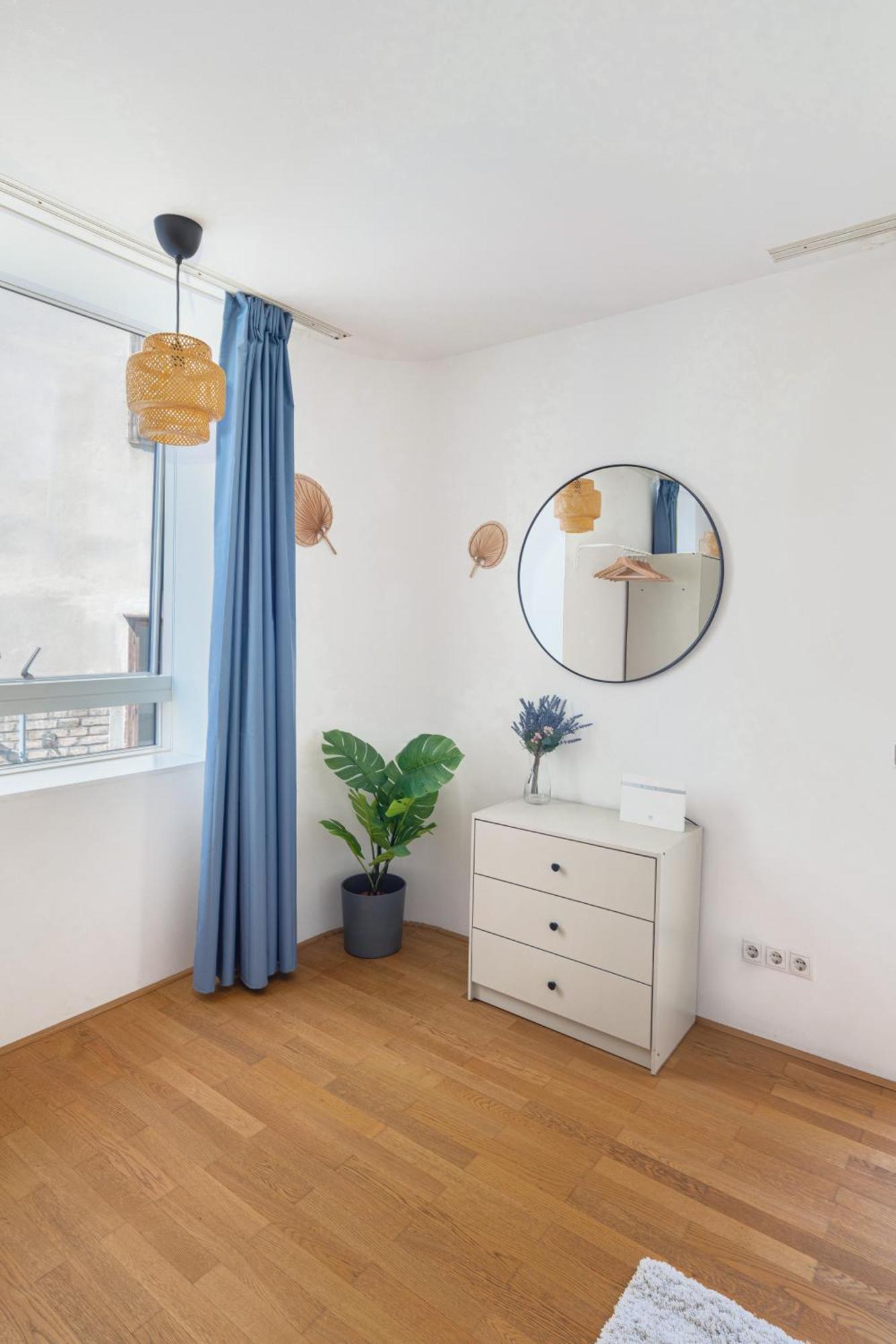 וינה Gemuetliches, Ruhiges Apartment - 90M2 Mit Garten Und Terrasse מראה חיצוני תמונה